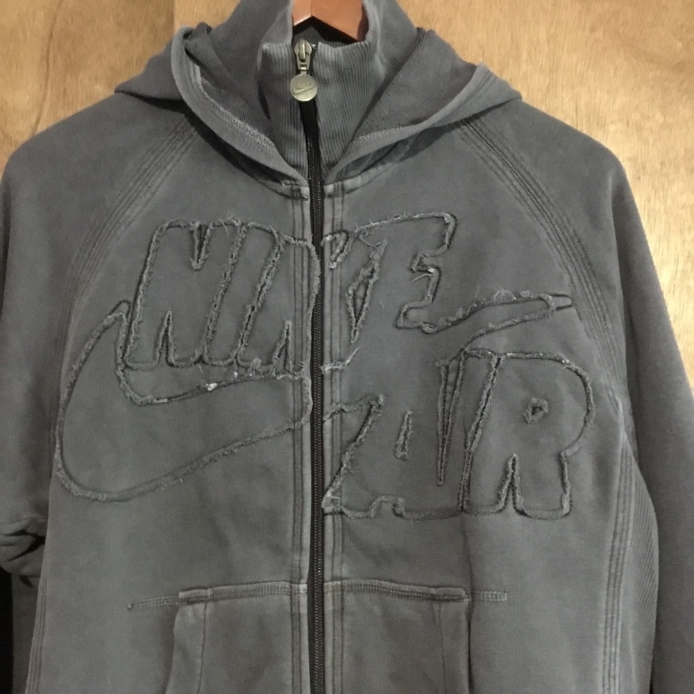 Nike Air Zipperdown